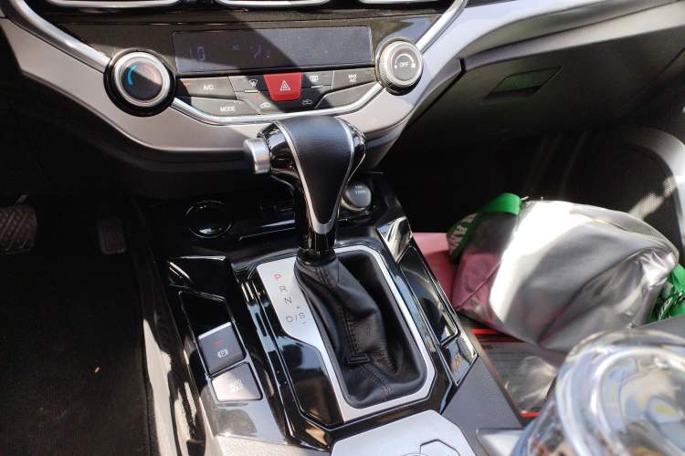 Used Haima S5 2019 230T Automatic Luxury Edition Gear Lever