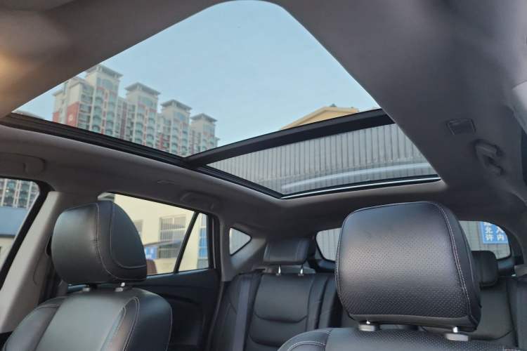 Used Haima S5 2019 230T Automatic Luxury Edition Headliner