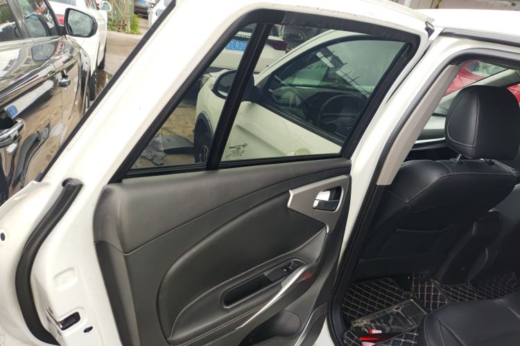 Used Haima S5 2019 230T Automatic Elite Version Interior 8