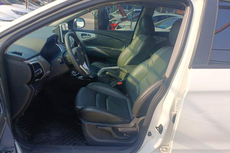 Used Haima S5 2019 160 Manual Luxury Version Left Front Seat