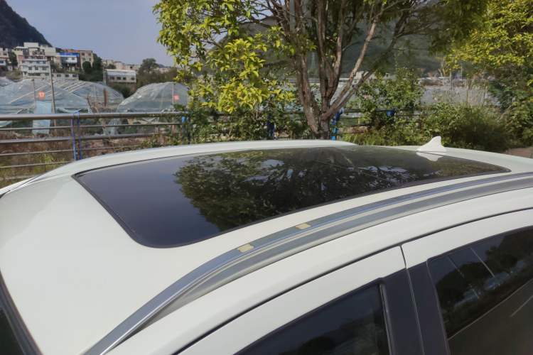 Used Haima S5 2019 230T Automatic Smart Connect Flagship Edition Roof