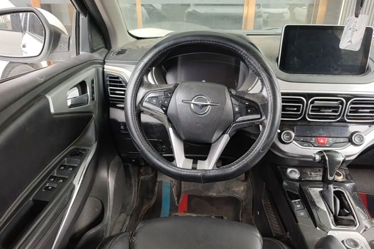 Used Haima S5 2019 230T Automatic Flagship Model Steering Wheel