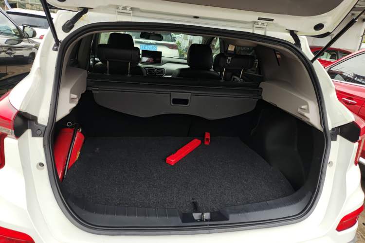Used Haima S5 2019 230T Automatic Elite Version Trunk