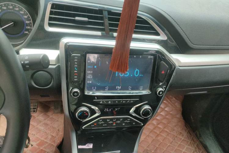 Used Haima S5 Youth Edition 2017 1.6L Manual Luxury Model Audio And AC Panel