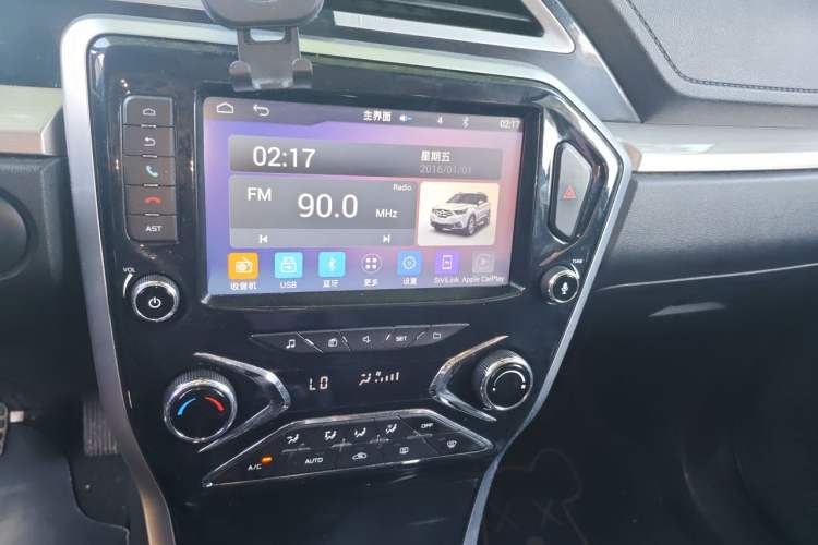 Used Haima S5 Youth Edition 2017 1.6L Manual Luxury Model Audio And AC Panel