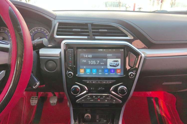 Used Haima S5 Youth Edition 2017 1.6L Manual Luxury Model Audio And AC Panel