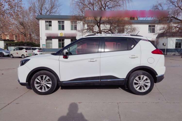 Used Haima S5 Youth Edition 2017 1.6L Manual Luxury Model Exterior 3