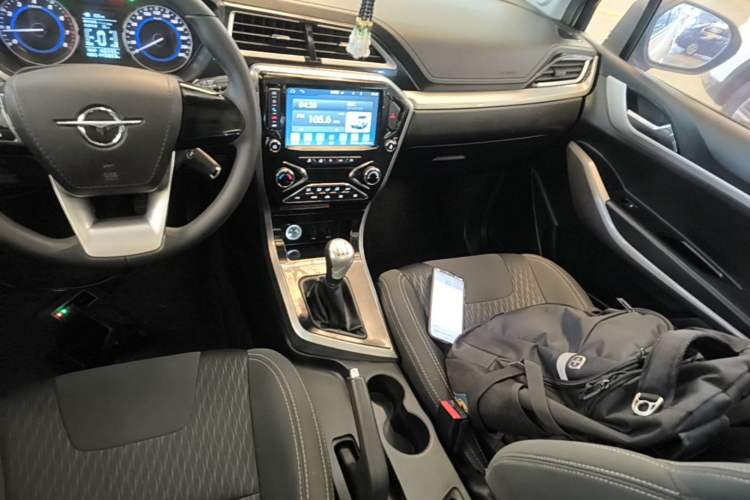 Used Haima S5 Youth Edition 2017 1.6L Manual Luxury Model Gear Lever