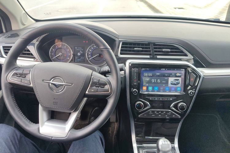 Used Haima S5 Youth Edition 2017 1.6L Manual Luxury Model Interior 3
