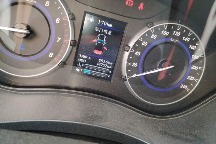 Used Haima S5 Youth Edition 2017 1.6L Manual Luxury Model Odometer Close Up