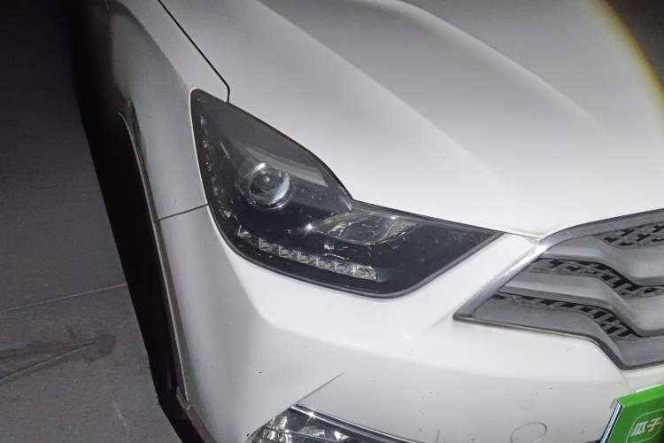 Used Haima S5 Youth Edition 2017 1.6L Manual Luxury Model Right Front Headlight