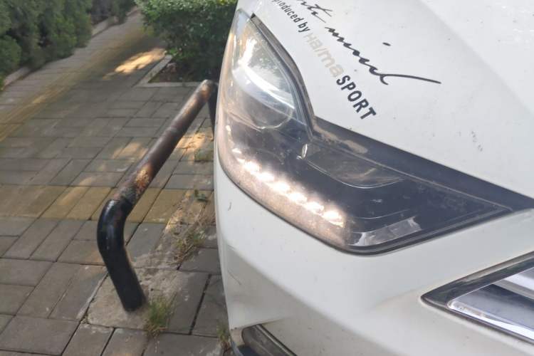 Used Haima S5 Youth Edition 2017 1.6L Manual Luxury Model Right Front Headlight