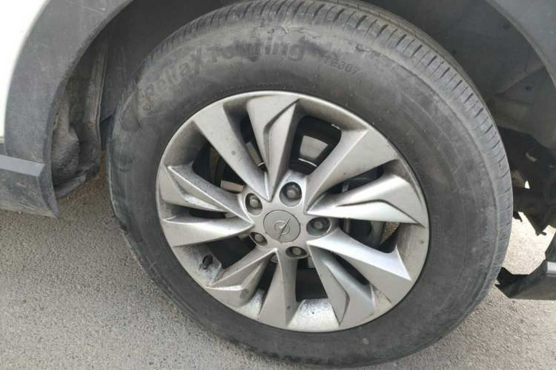 Used Haima S5 Youth Edition 2017 1.6L Manual Luxury Model Right Front Wheel Hub