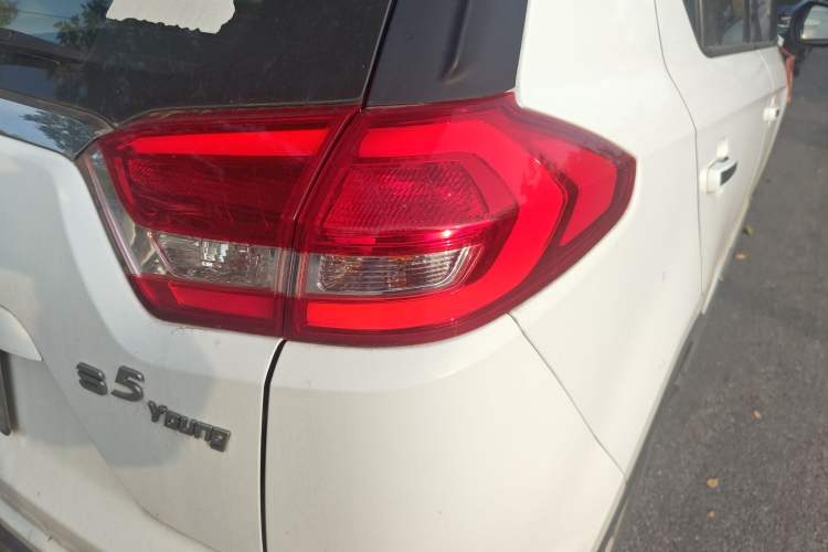 Used Haima S5 Youth Edition 2017 1.6L Manual Luxury Model Right Rear Taillight