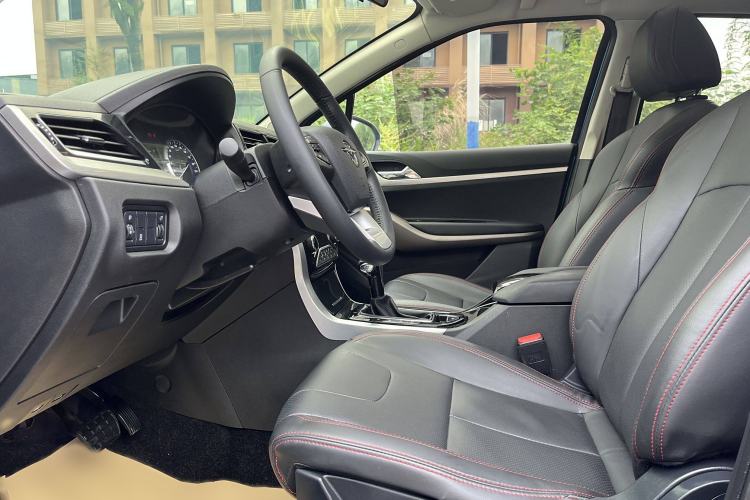 Used Haima S5 Youth Edition 2018 1.6L CVT Flagship Model Interior 1