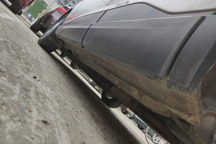 Used Haima S5 Youth Edition 2018 1.6L CVT Flagship Model Left Side Sill