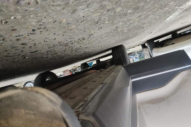 Used Haima S5 Youth Edition 2018 1.6L CVT Flagship Model Right Side Sill