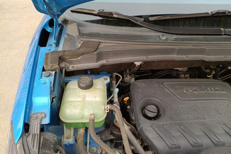 Used Haima S5 Youth Edition 2018 1.6L Manual Luxury Model Engine Bay Right