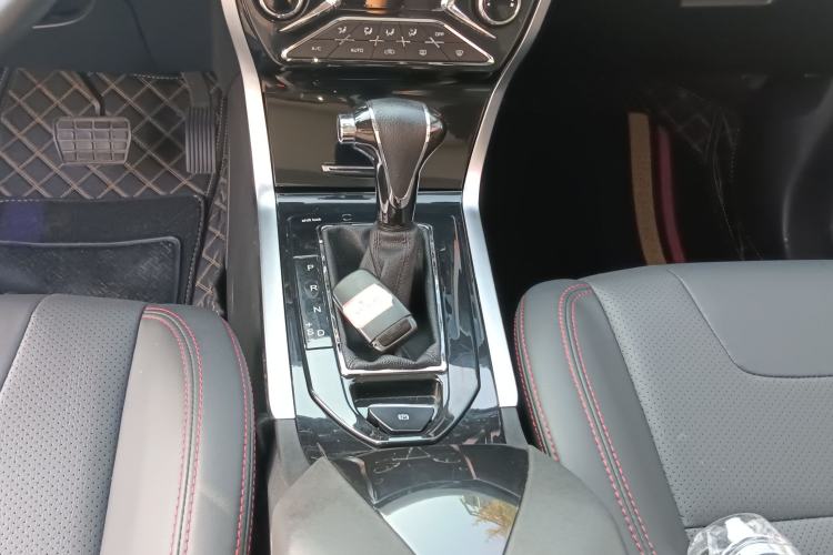 Used Haima S5 Youth Edition 2018 1.6L CVT Flagship Model Gear Lever
