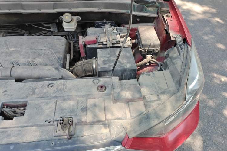 Used Haima S5 Youth Edition 2018 1.6L CVT Flagship Model Engine Bay Left