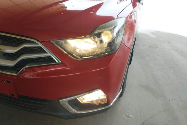 Used Haima S5 Youth Edition 2018 1.6L CVT Flagship Model Left Front Headlight