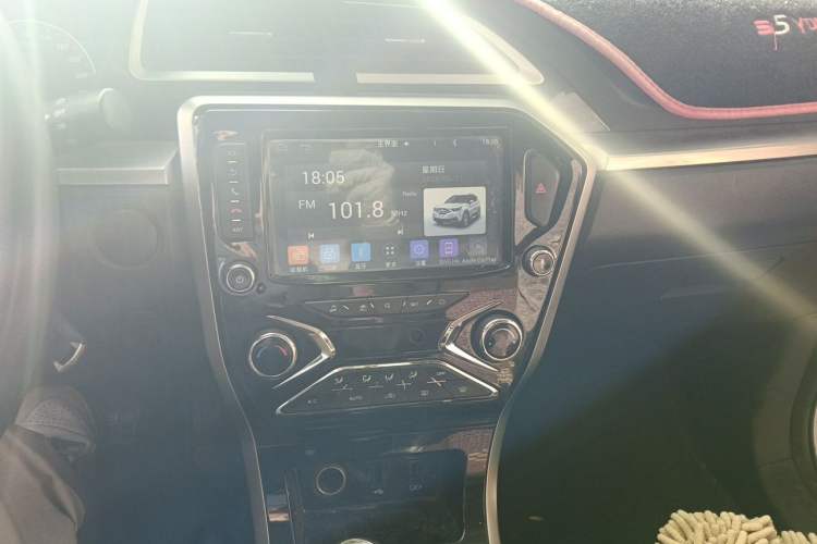 Used Haima S5 Youth Edition 2018 1.6L Manual Elite Model Audio And AC Panel