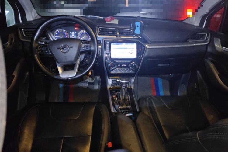 Used Haima S5 Youth Edition 2018 1.6L CVT Luxury Model Center Console