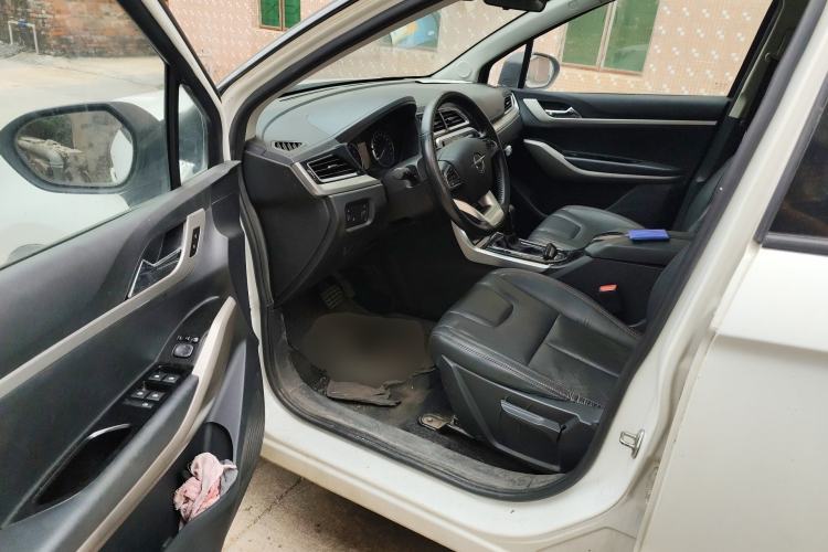 Used Haima S5 Youth Edition 2018 1.6L CVT Flagship Model Driver Seat