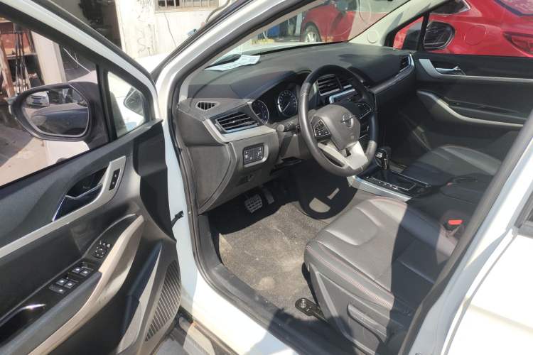 Used Haima S5 Youth Edition 2018 1.6L CVT Flagship Model Driver Seat