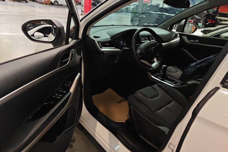 Used Haima S5 Youth Edition 2018 1.6L CVT Luxury Model Driver Seat