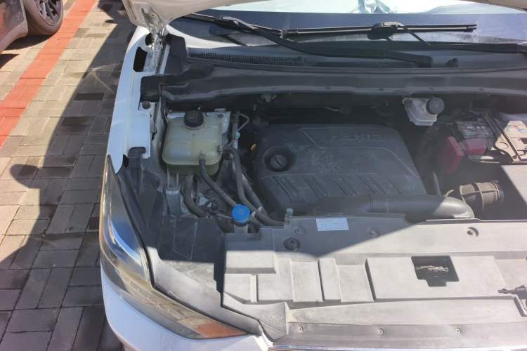 Used Haima S5 Youth Edition 2018 1.6L CVT Flagship Custom Edition Engine Bay Right