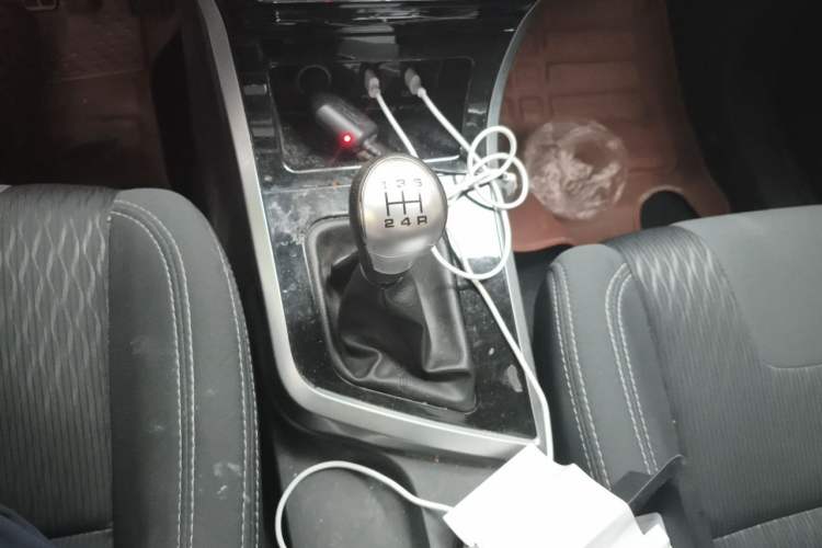 Used Haima S5 Youth Edition 2018 1.6L Manual Luxury Model Gear Lever