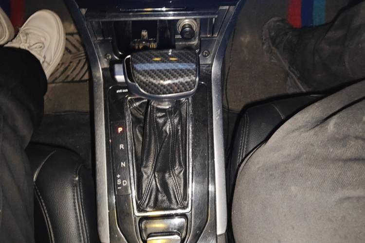 Used Haima S5 Youth Edition 2018 1.6L CVT Luxury Model Gear Lever