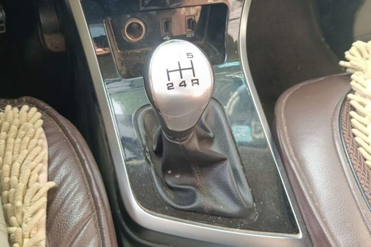 Used Haima S5 Youth Edition 2018 1.6L Manual Elite Model Gear Lever