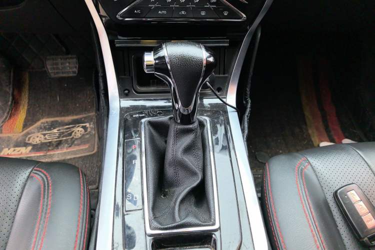 Used Haima S5 Youth Edition 2018 1.6L CVT Flagship Model Gear Lever