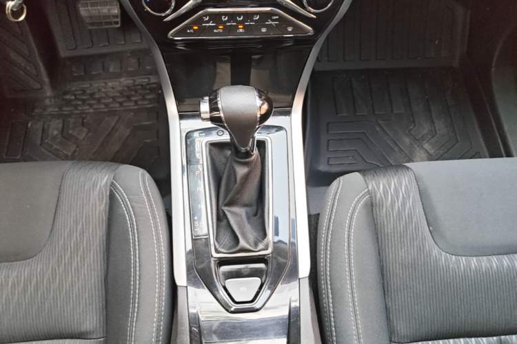 Used Haima S5 Youth Edition 2018 1.6L CVT Luxury Model Gear Lever