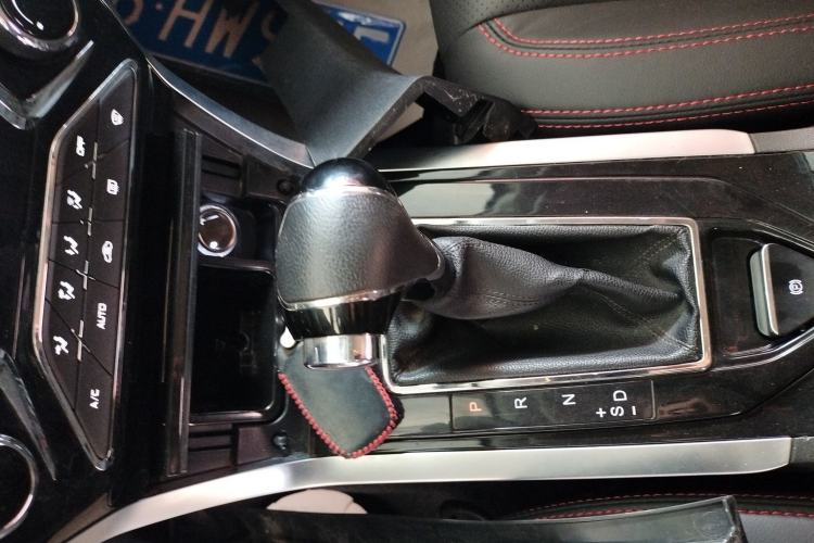 Used Haima S5 Youth Edition 2018 1.6L CVT Flagship Model Gear Lever