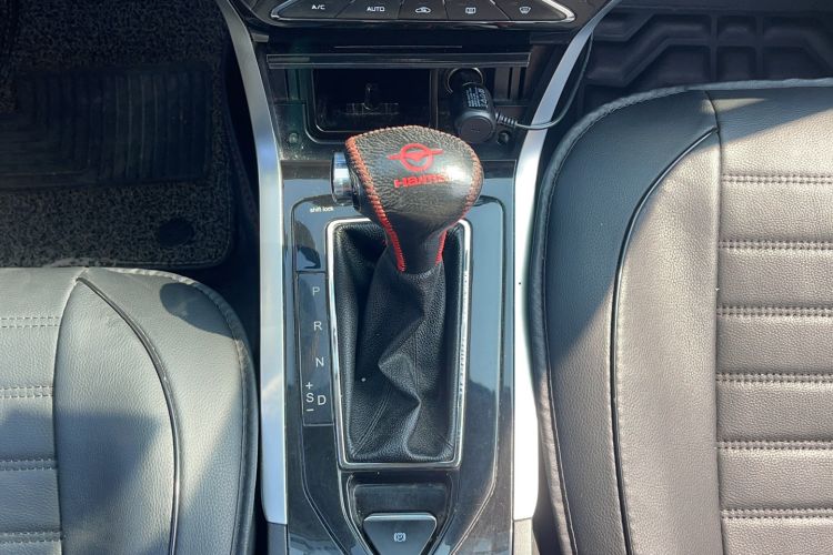 Used Haima S5 Youth Edition 2018 1.6L CVT Flagship Model Gear Lever