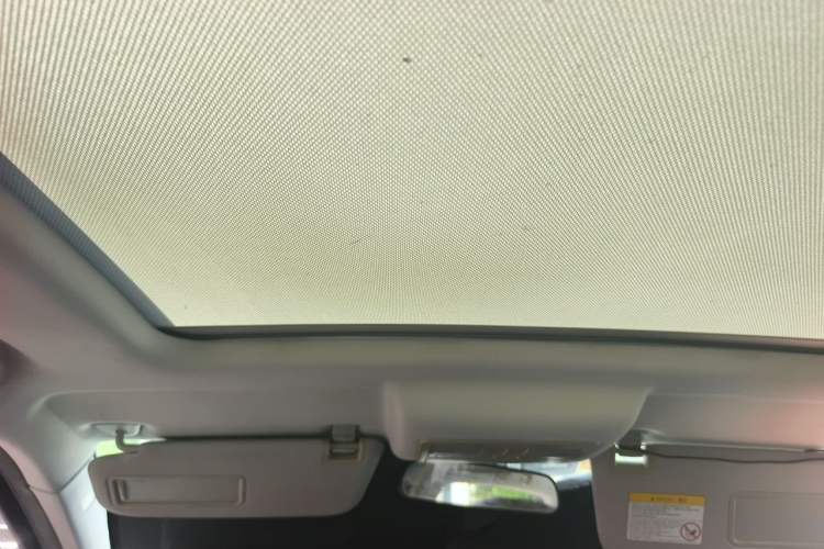 Used Haima S5 Youth Edition 2018 1.6L CVT Flagship Custom Edition Headliner