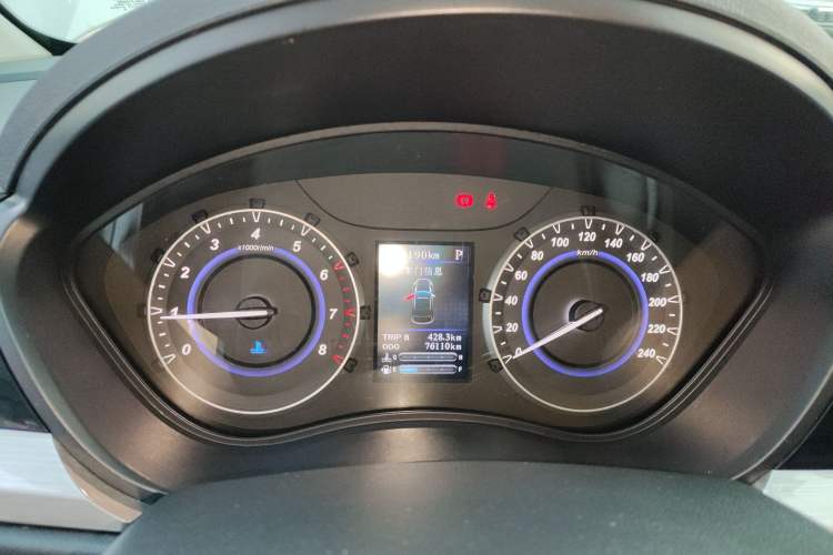 Used Haima S5 Youth Edition 2018 1.6L CVT Flagship Model Instrument Cluster
