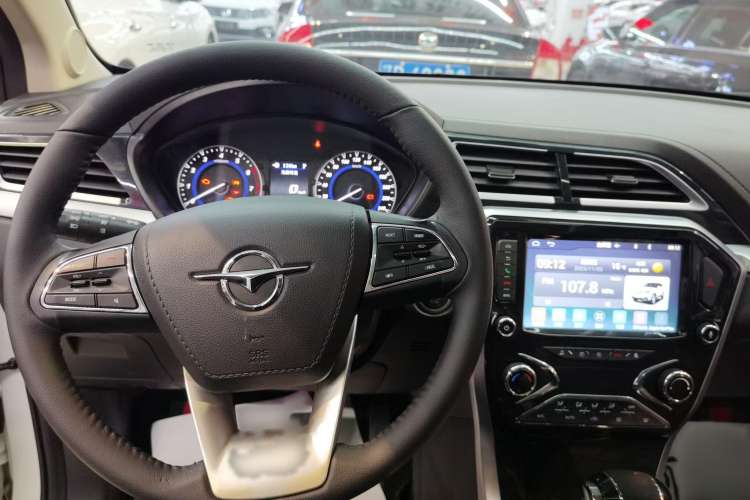 Used Haima S5 Youth Edition 2018 1.6L CVT Flagship Model Interior 3
