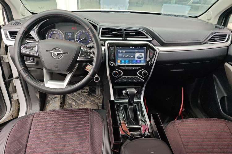Used Haima S5 Youth Edition 2018 1.6L CVT Luxury Model Interior 3