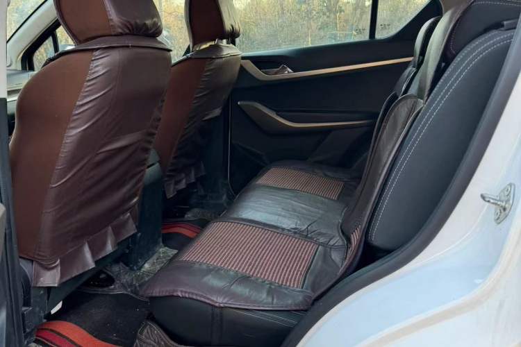 Used Haima S5 Youth Edition 2018 1.6L CVT Flagship Model Interior 3