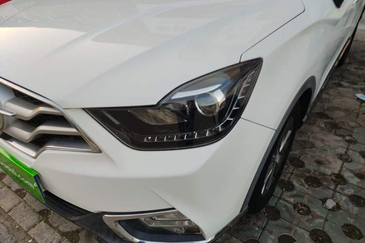 Used Haima S5 Youth Edition 2018 1.6L CVT Flagship Model Left Front Headlight