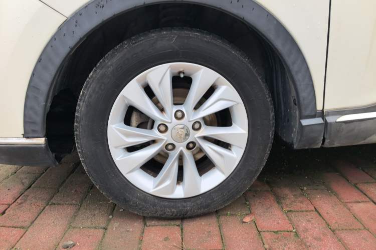Used Haima S5 Youth Edition 2018 1.6L CVT Luxury Model Left Front Wheel Hub