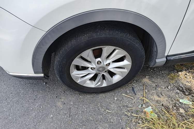 Used Haima S5 Youth Edition 2018 1.6L Manual Elite Model Left Front Wheel Hub