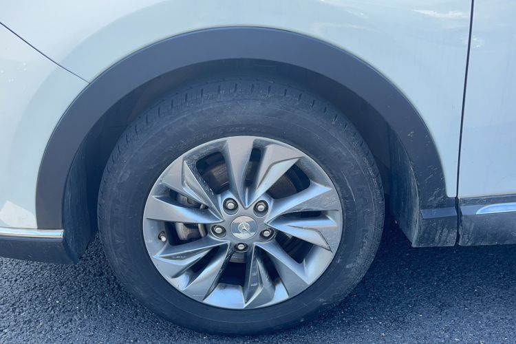 Used Haima S5 Youth Edition 2018 1.6L CVT Flagship Model Left Front Wheel Hub