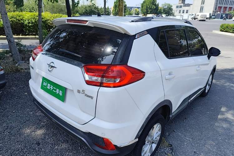 Used Haima S5 Youth Edition 2018 1.6L Manual Elite Model Rear Right 45 Deg