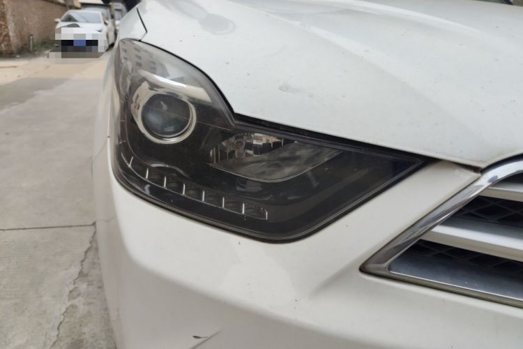 Used Haima S5 Youth Edition 2018 1.6L CVT Flagship Model Right Front Headlight
