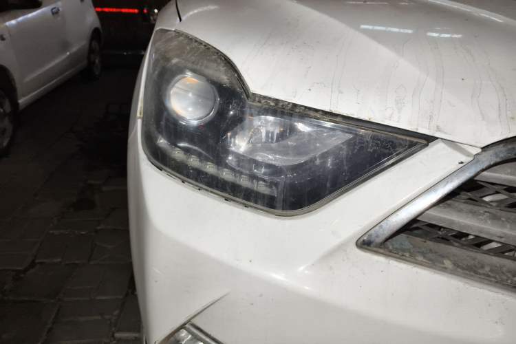 Used Haima S5 Youth Edition 2018 1.6L CVT Luxury Model Right Front Headlight